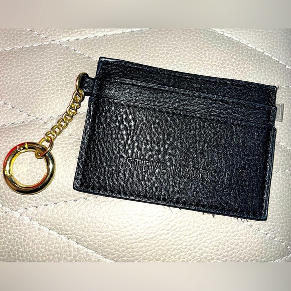 Steve Madden Black Card Holder with Gold Chain - Picture 2 of 3